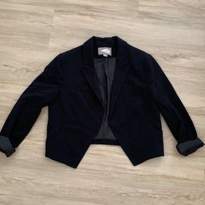 Black cropped blazer